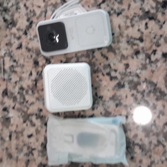 Wyze video doorbell - Picture 2 of 5